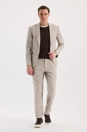 Beige Slim Fit Mock Neck Flexible Sport Jacket - JAKAMEN (1)