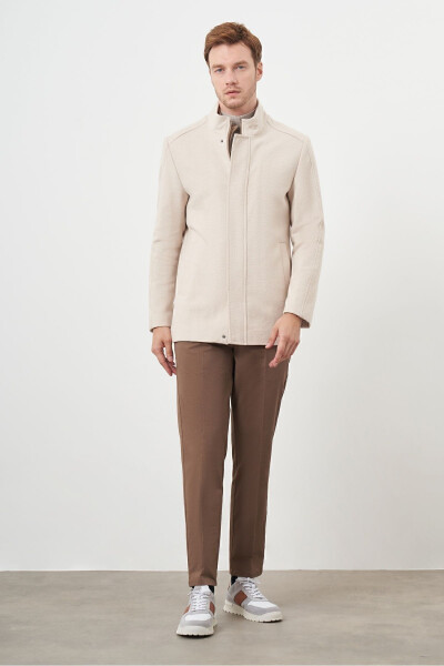 Beige snap-buttoned mandarin collar cashmere coat. - 4