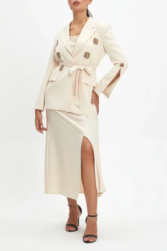Beige Suit with Belt Pocket and Stone Accessory 40317 - 2