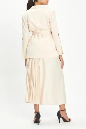 Beige Suit with Belt Pocket and Stone Accessory 40317 - 4