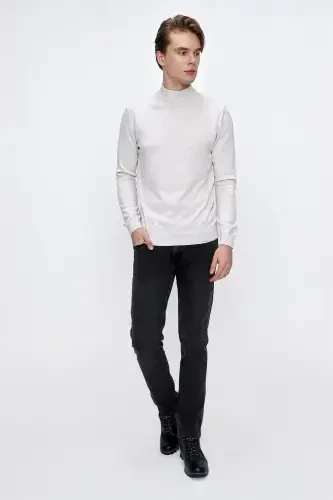 Bej Basic Dinamik Fit Qulay Kesimli Yarim Balıkçı Yoqali Trikotajli Sviter - 4