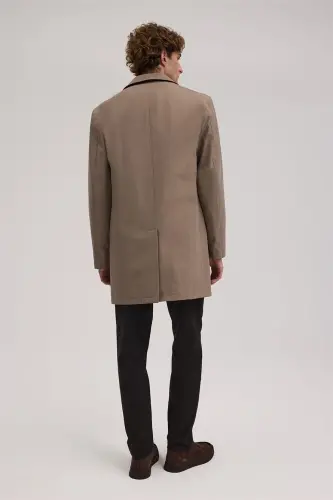 Bej Comfort Fit Berberi Yaka Gizli Düğmeli Mont - 4