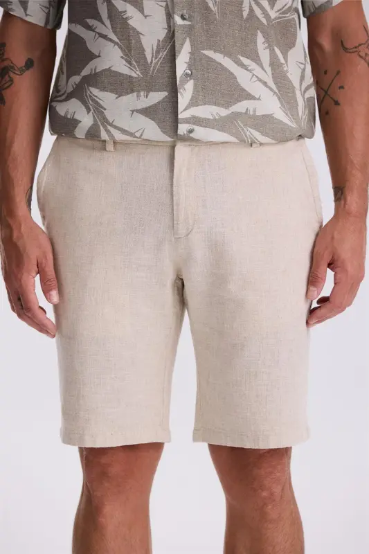 Bej Comfort Fit paxtadan qulay kesimi boʻlgan zigʻir teksturali shimlar - 2