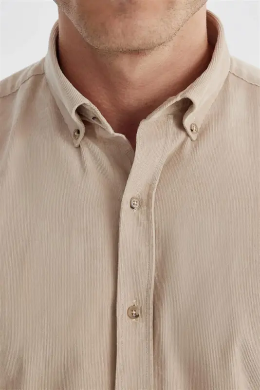 Bej Rangda Qulay Kesimli Tugmali Yaxa 100% Paxtadan Tayyorlangan Jamoli Ko'ylak - JAKAMEN