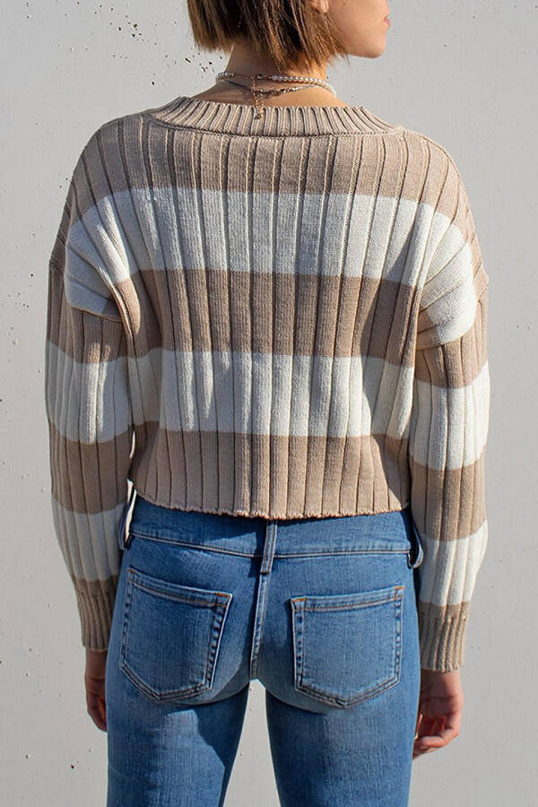 Bej V Yaka Çizgili Crop Kadın Kazak Mg1441-Bej - 12