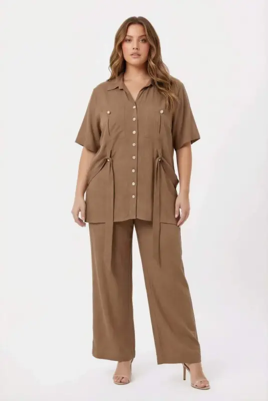 Bel Bağcık Detaylı Kadın Büyük Beden Ceket Pantolon İkili Takım Vizon - BÜYÜKBEDENIZ