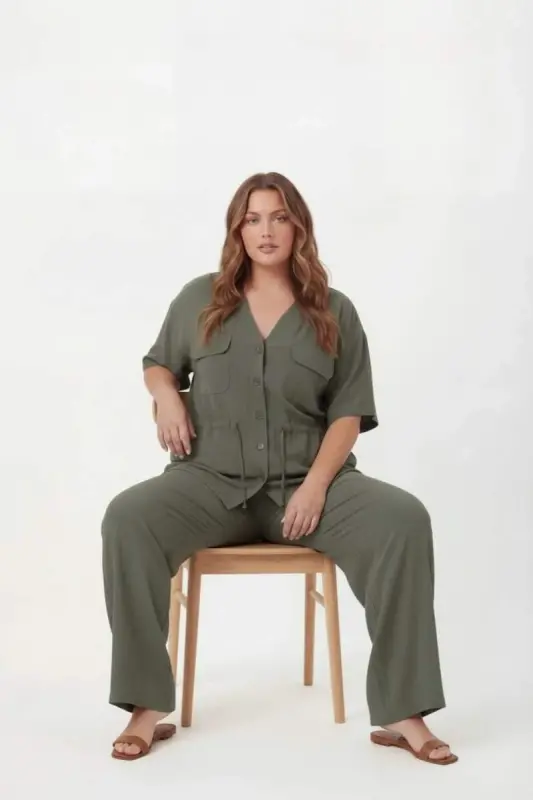 Bel Bağcık Detaylı V Yaka Kadın Büyük Beden Ceket Pantolon Takım Haki - 2