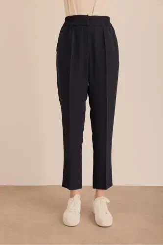 Beli Lastikli Detaylı Dokuma Havuç Pantolon-Lacivert - AKER (1)