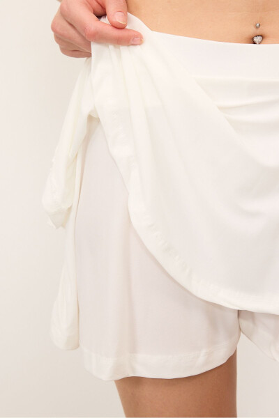 Beli lastikli fırfırlı şort etek E3551-r4 - 3