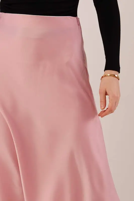 Bell Cut Midi Pink Satin Skirt - 4