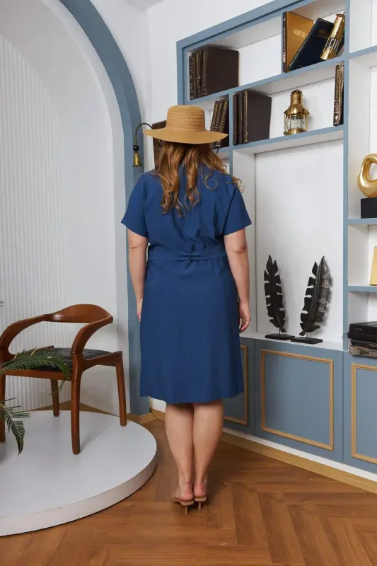 Belt and Pocket Detail Buttoned Short Sleeve Plus Size Dress - Sapphire - 4