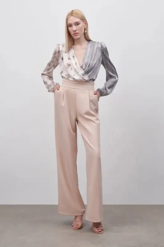 Belt Detailed Pocketed Pants - Beige-BEIGE - 1