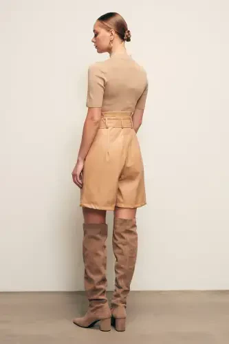 Belted Leather Shorts - Beige - 5