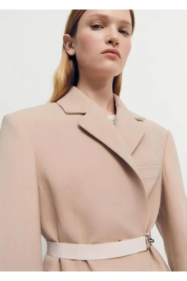 Belted, Structured Double-Breasted Coat - 6