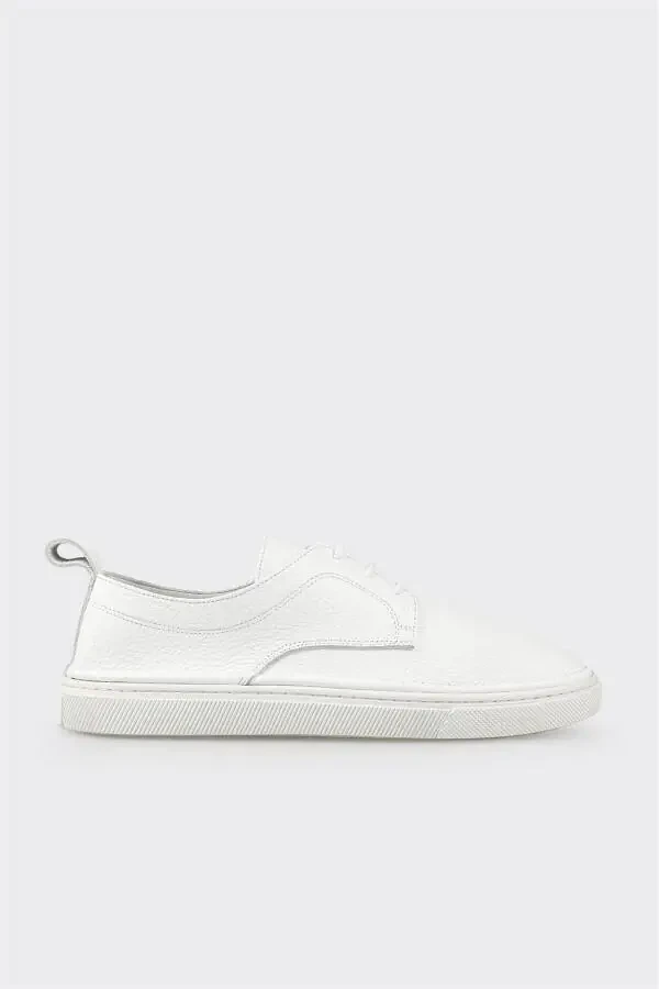 Белые кожаные женские кроссовки - 1