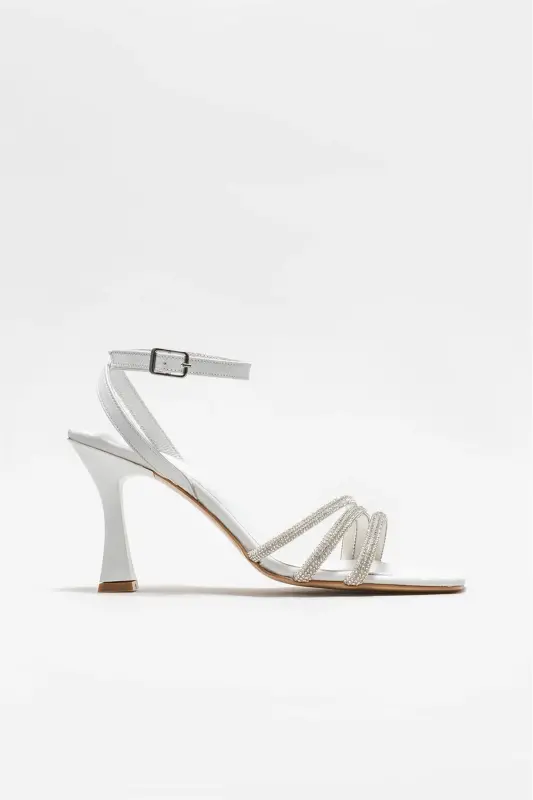 Белые женские босоножки на каблуке - Белые - ELLE SHOES
