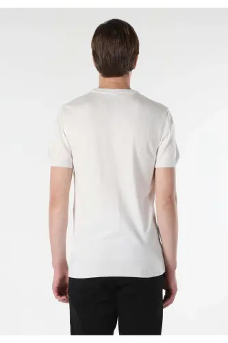 Белый мужской свитер с круглым вырезом, regular fit. - COLIN'S (1)