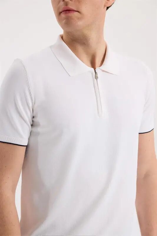 Белый приталенный трикотажный T-Shirt с молнией и воротником поло - 3