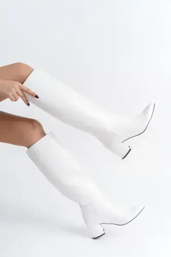 Kadın Fermuarsız Beyaz Diz Altı Boy Topuklu Çizme Miss Solles-Beyaz - DS AYAKKABI (1)