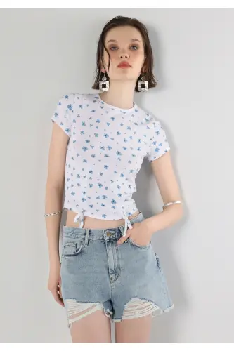 Slim Fit Yuvarlak Yaka Baskılı Kadın Beyaz Kısa Kol Tişört - BEYAZ - 3