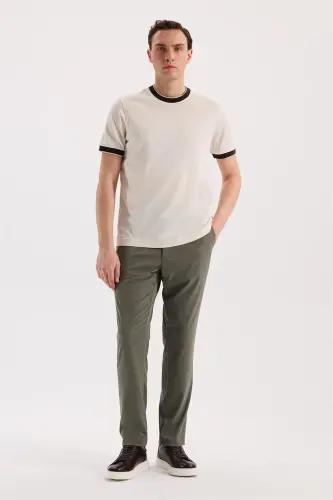 Beyaz Slim Fit Bisiklet Yaka %100 Pamuk T-Shirt 