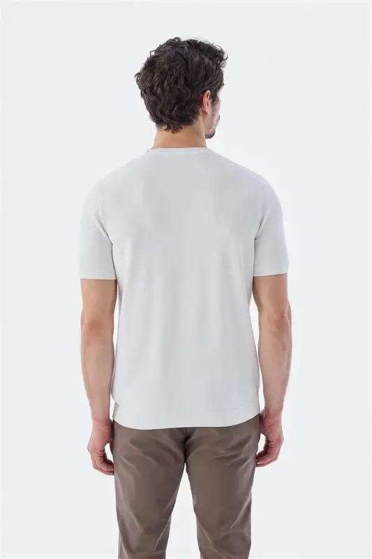 Beyaz Slim Fit Bisiklet Yaka Desenli Triko T-Shirt - 4