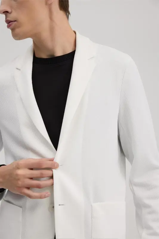 Beyaz Slim Fit Mono Yaka Torba Cep Ceket - 3