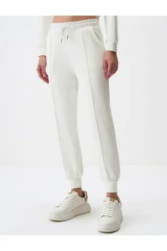 Beyaz Yüksek Bel Dar Paça Cepli Jogger Pantolon-Beyaz - 4