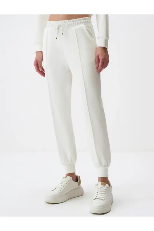Beyaz Yüksek Bel Dar Paça Cepli Jogger Pantolon-Beyaz - 4