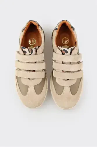 Беж аёллар спорт пойабзали - 4