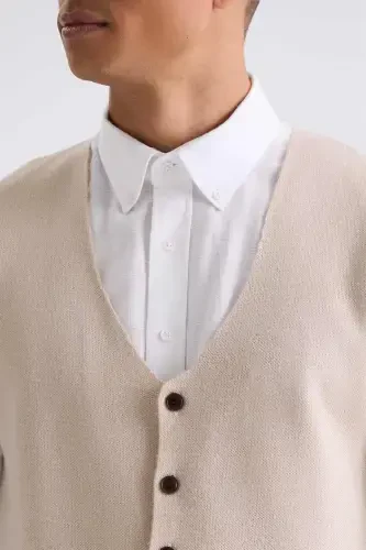 Бежевый Трикотажный Жилет на пуговицах, Slim Fit - 3