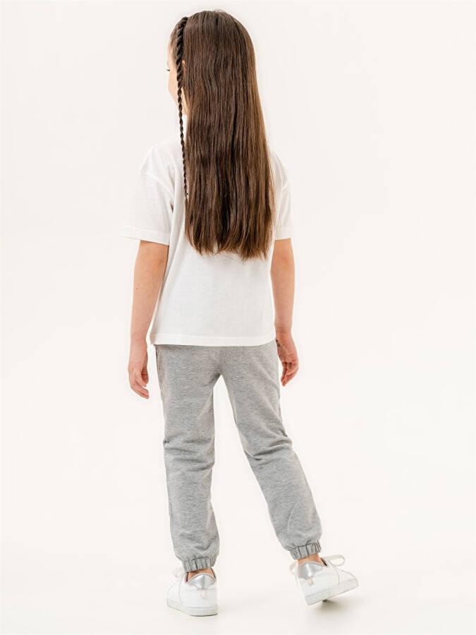 Bicycle Neck Girl Baby T-Shirt and Sweatpants - 6