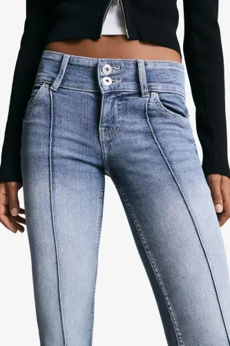 Low waist bootcut jean - 3