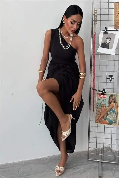 Bir yelkali plili detalli maksi ko'ylak 2895 - 2