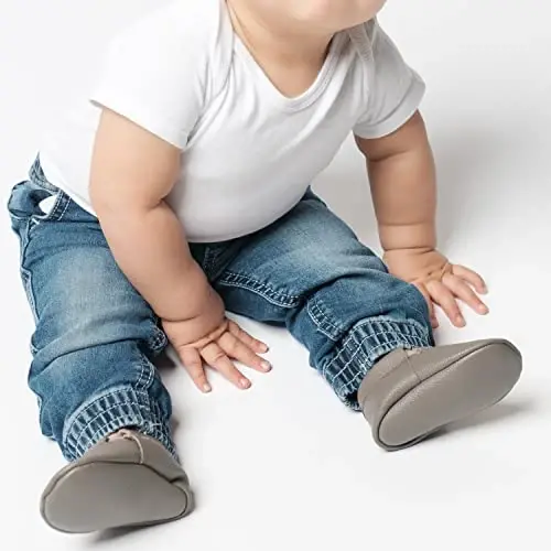 BirdRock Baby Fringeless Moccasins - Genuine Leather Boys and Girls Shoes for Newborns, Infants, Babies, Toddlers - 6