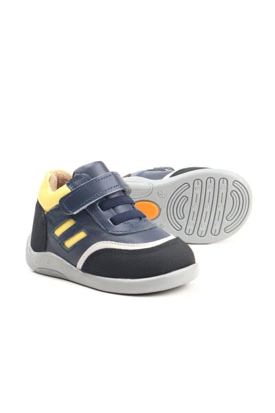 Birinchi qadam o'g'il bolalar ortopedik poyafzallari. Birinchi qadam o'g'il bolalar qishki poyafzallari. - 4