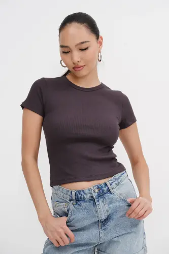 Bisiklet Yaka Basic T-shirt P13343-U6-Z.Kahve 