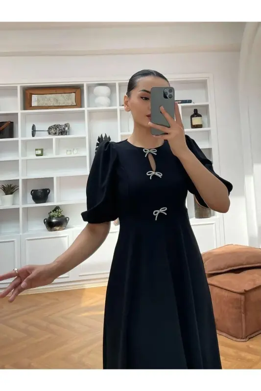 Bisiklet Yaka Fiyonk Aksesuar Detaylı Balon Kol El - 1