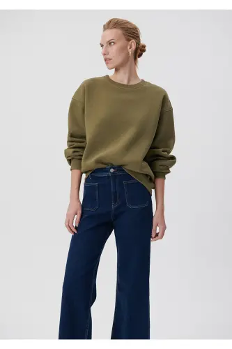 Bisiklet Yaka Haki Basic Sweatshirt 1610198-71547-Yeşil - 1