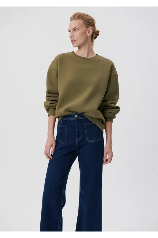 Bisiklet Yaka Haki Basic Sweatshirt 1610198-71547-Yeşil - MAVI