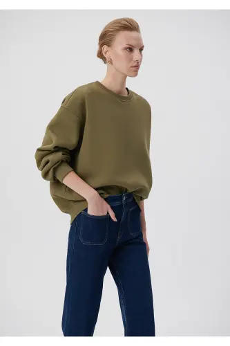 Bisiklet Yaka Haki Basic Sweatshirt 1610198-71547-Yeşil - MAVI (1)