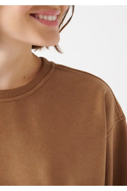 Bisiklet Yaka Kahverengi Basic Sweatshirt 1610198-71575-Kahverengi - 6