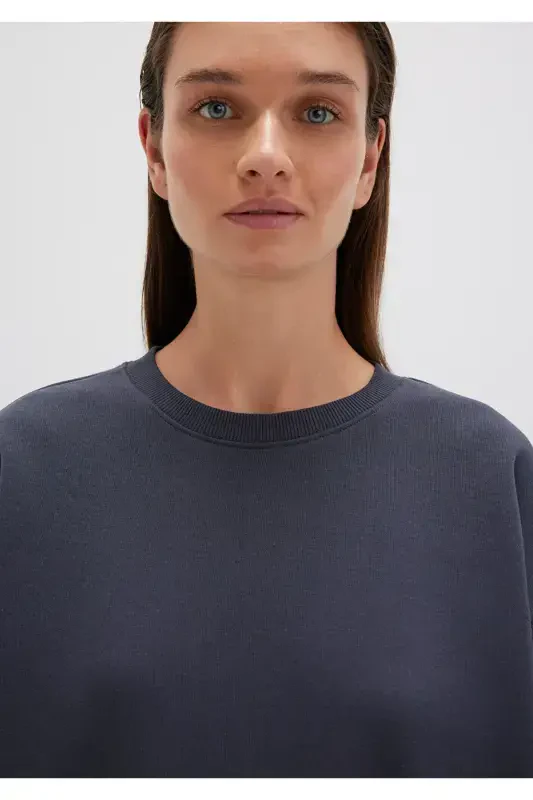 Bısıklet Yaka Lakırdı Bazıs Sweatshirt 1610198-70726-Ko'rfaz Mavısı Karelı - 5