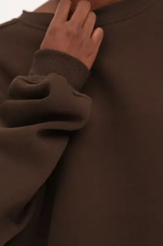 Bisiklet Yaka Şardonlu Basic Sweatshirt S3408-K11-Koyu Kahve - 3