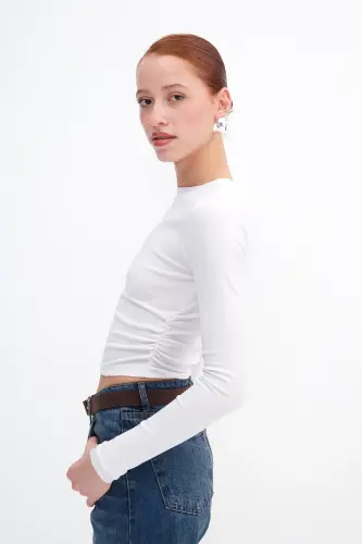 Yanları Büzgülü Basic Bluz B4164-U13 - Beyaz - 5