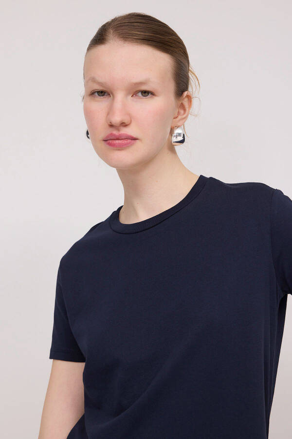 Biskvit Yaka Asosiy Futbolka P4322 - 3