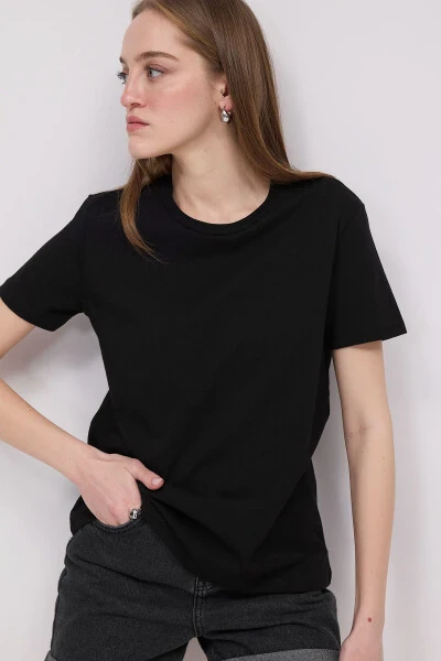 Biskvit Yaka Basic Futbolka P4322-Qora - 6