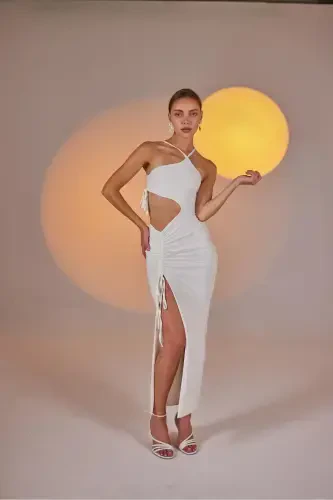 Bitta yelkali kindik ochiq yirtigli elastik Ellie ko'ylak oq - 5