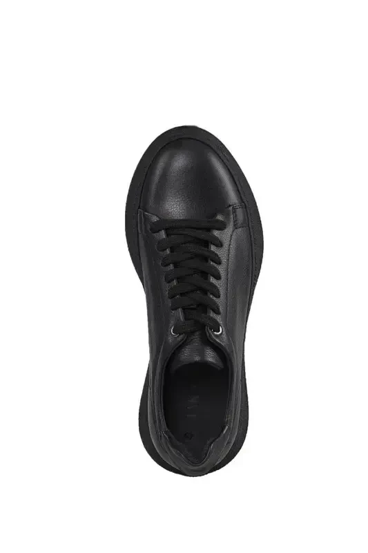 Black 100% Leather Stitched Sole Sneaker Shoes - 5