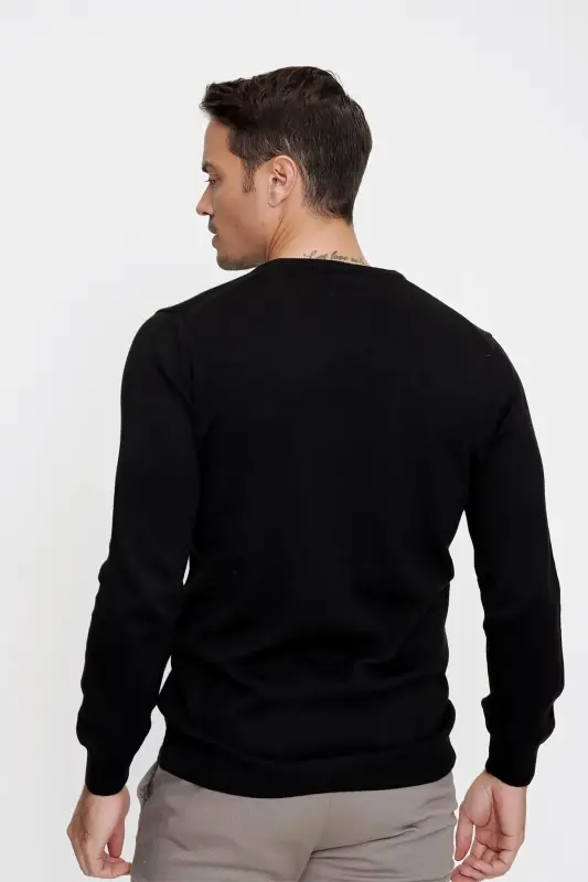 Black Basic Dynamic Fit Relaxed Fit V-Neck Knitted Sweater - 6